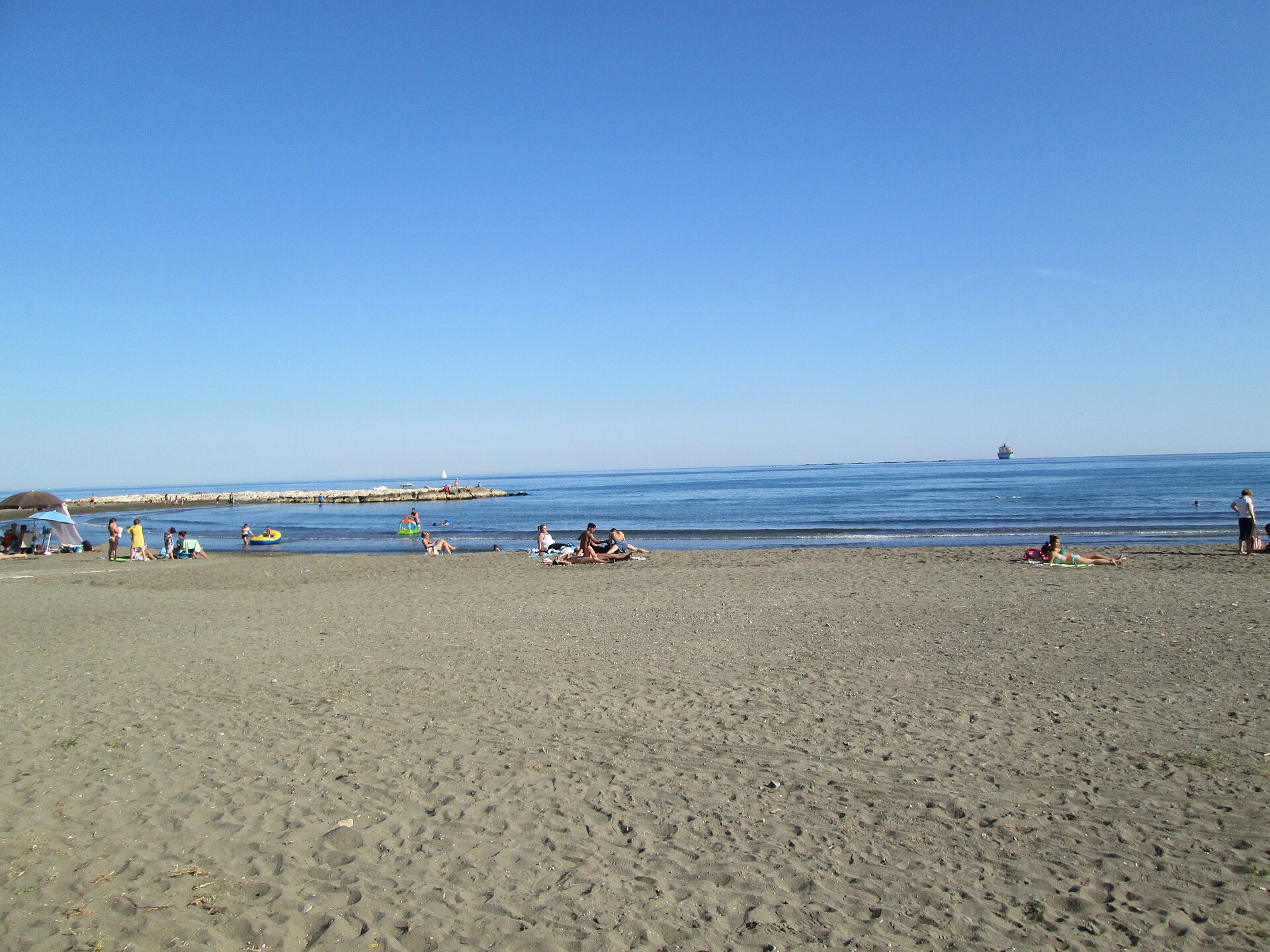 Playa de El Palo - Image 1