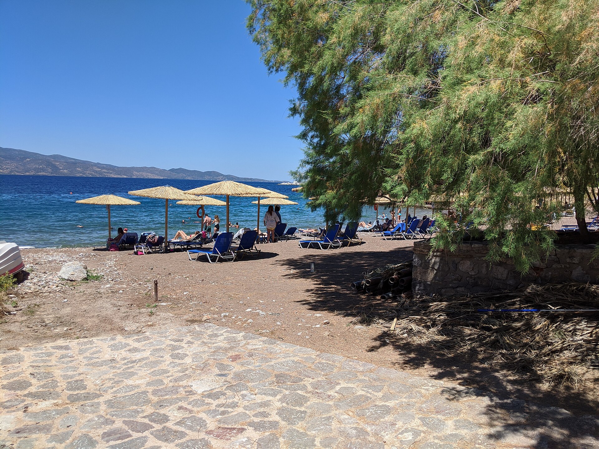 Vlichos beach - Image 1