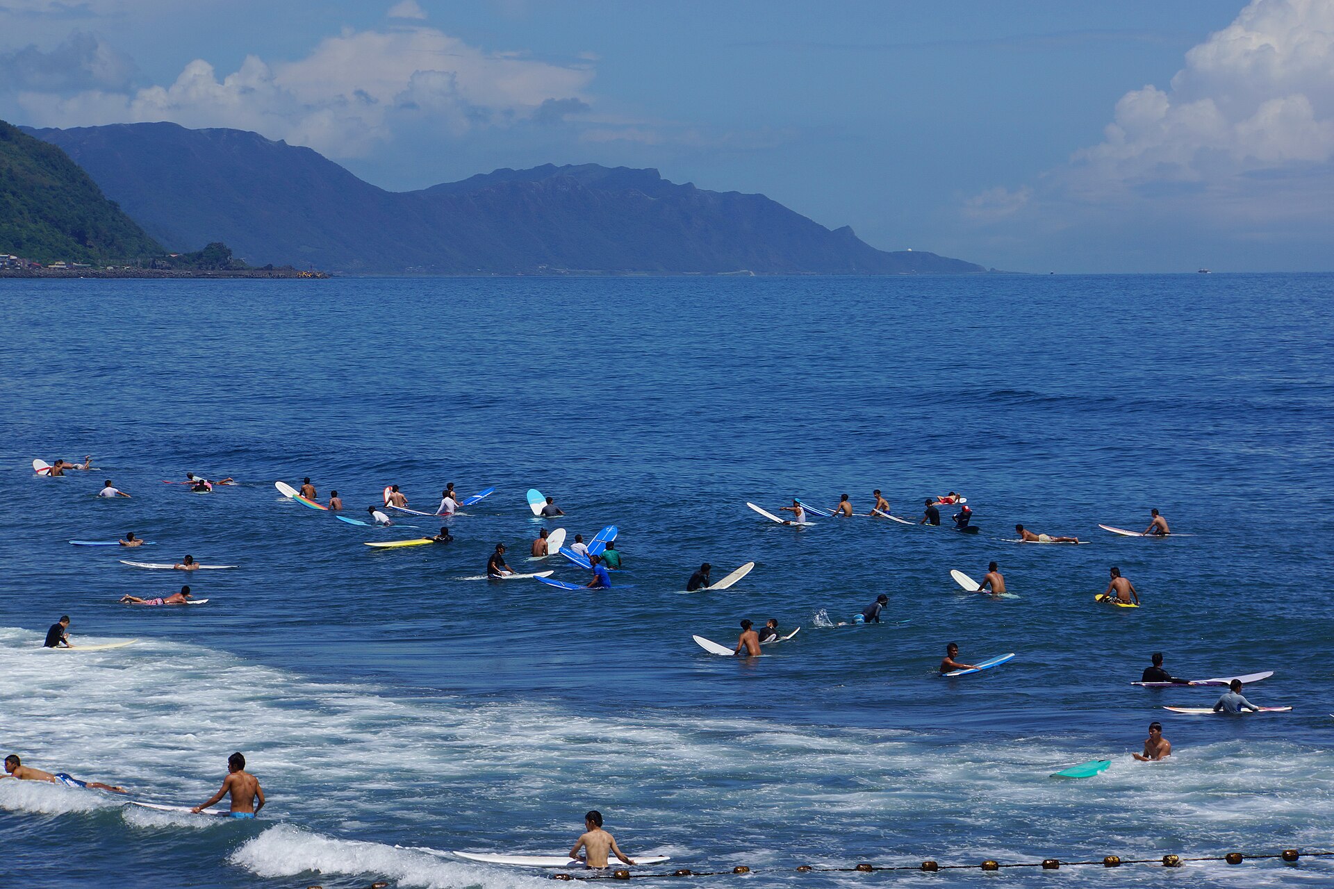 Wai'ao Beach - Image 1