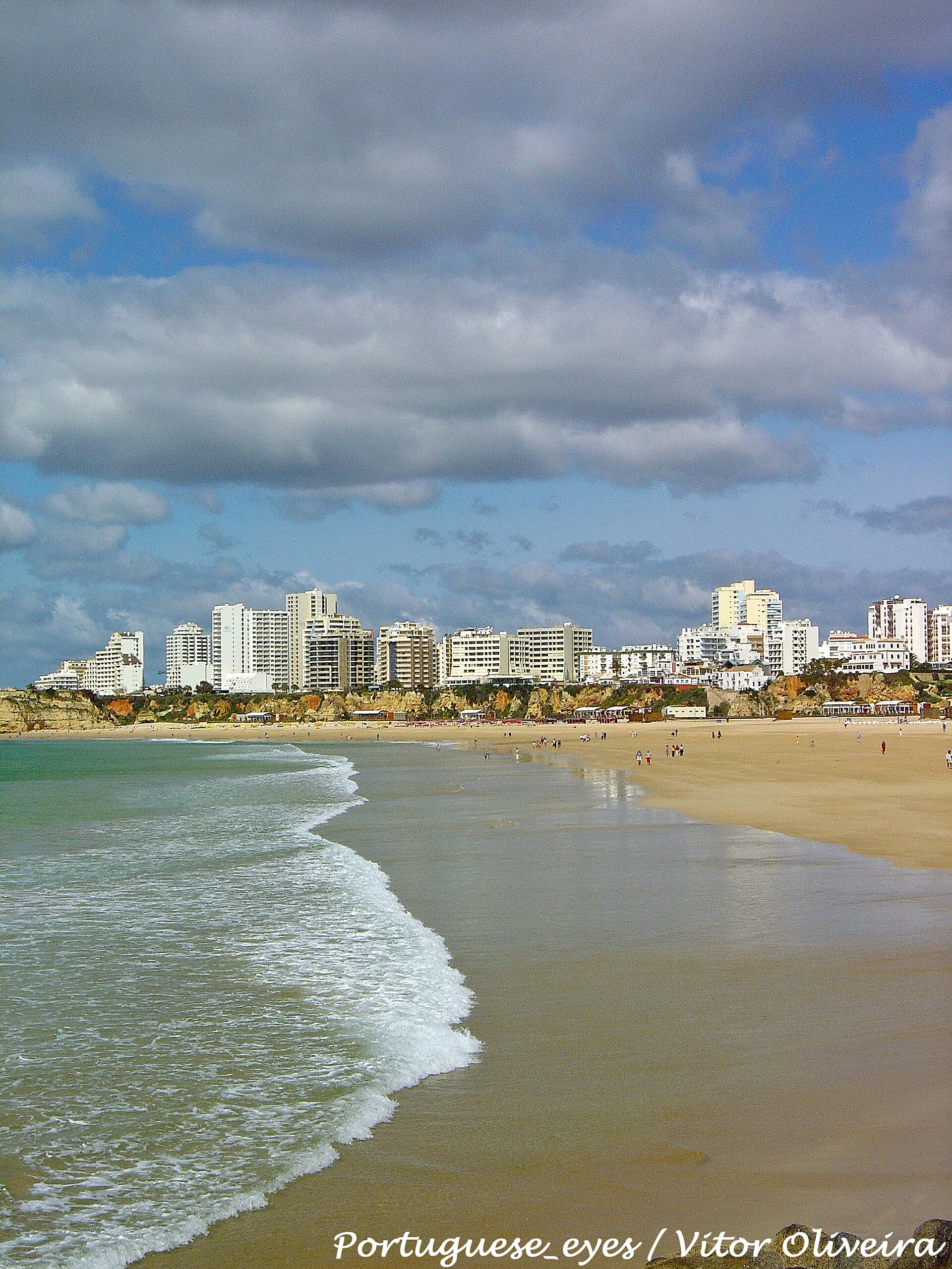 Praia da Rocha - Image 1
