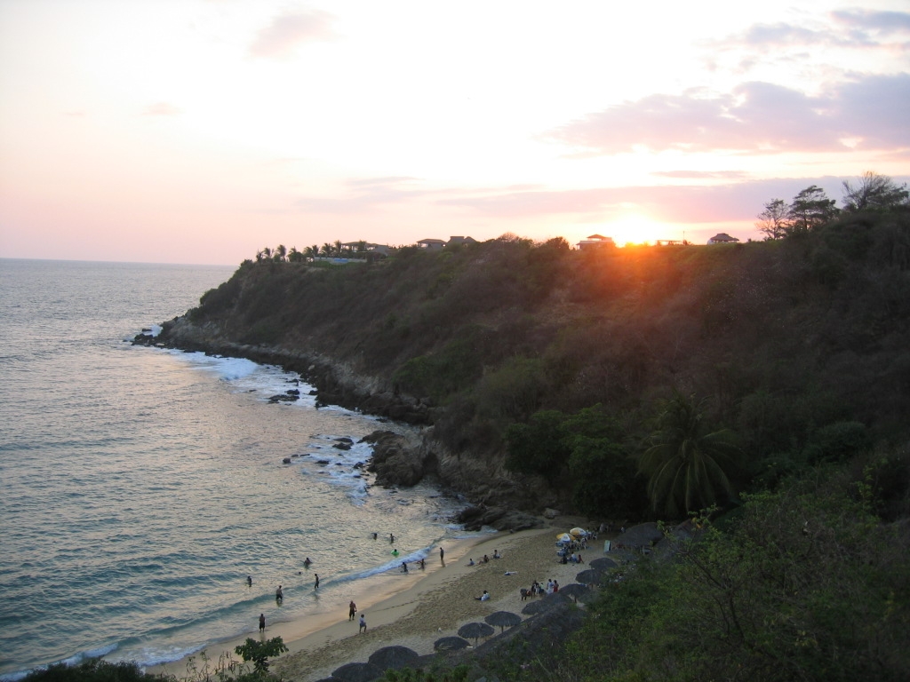 Playa Puerto Angelito - Image 1