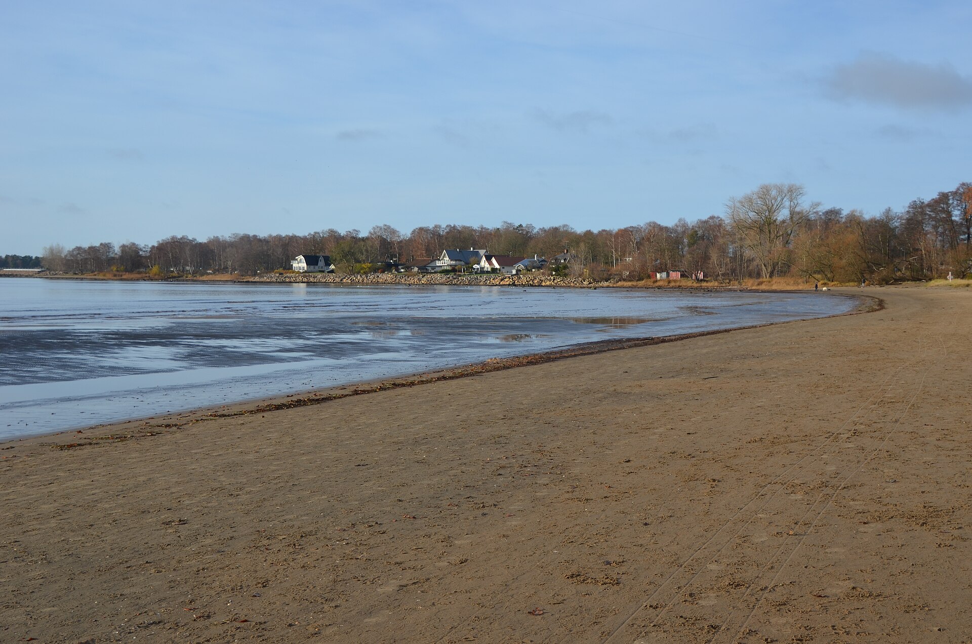 West beach - Image 1