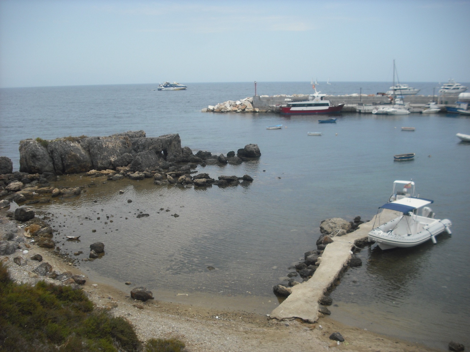 Beaches of Tabarca - Image 1