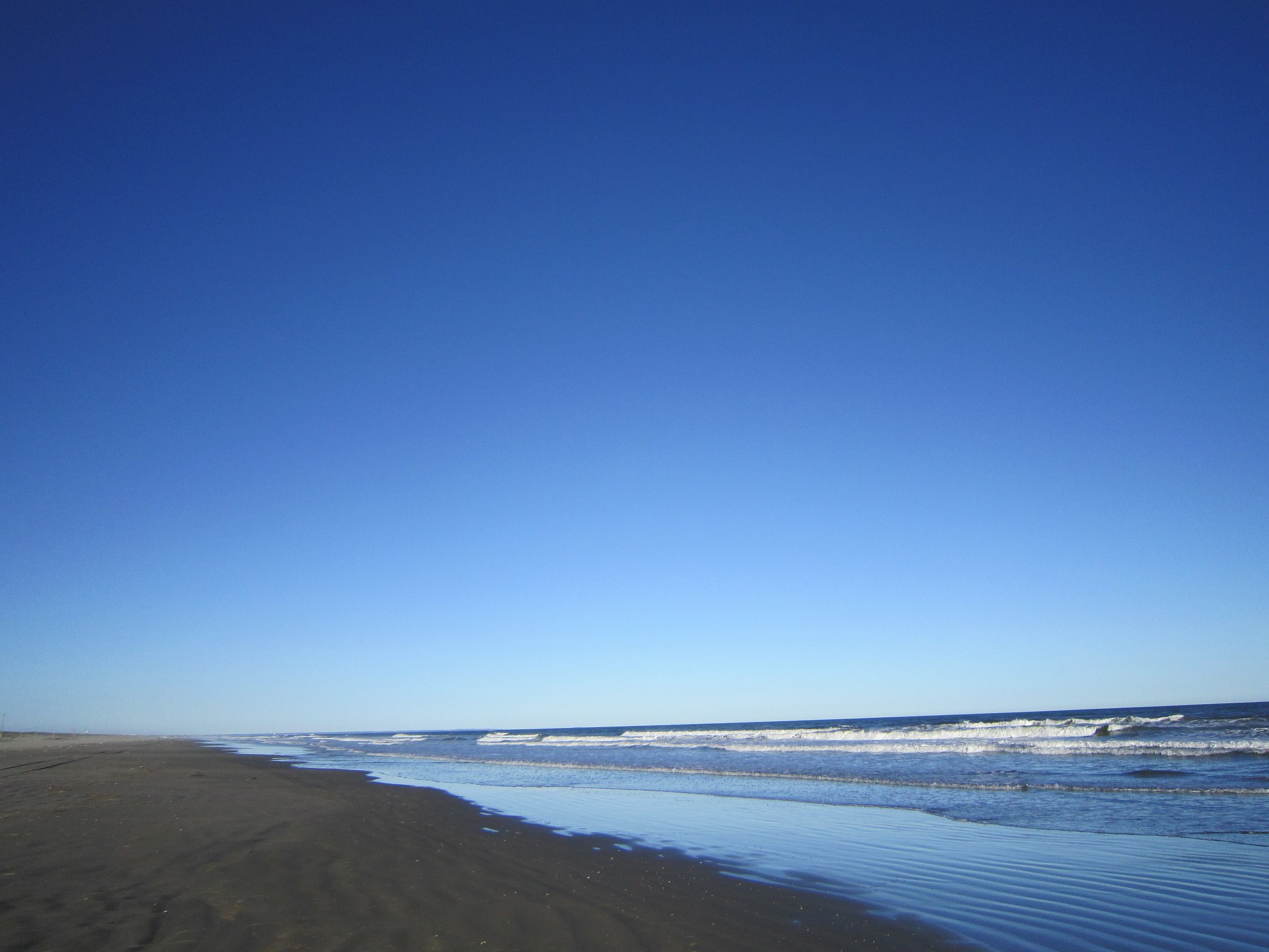 Kujūkuri Beach - Image 1