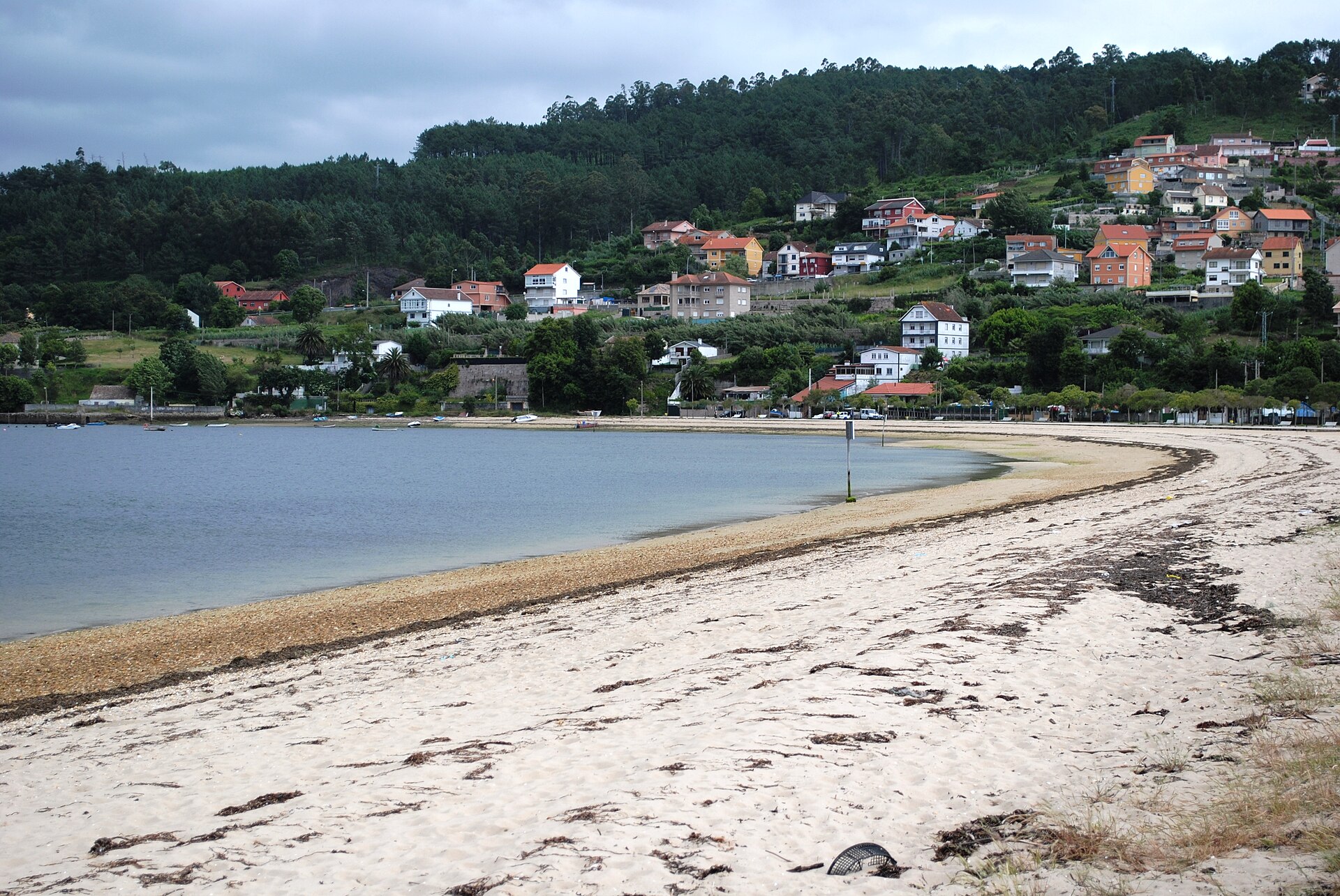 Praia de Cesantes - Image 1
