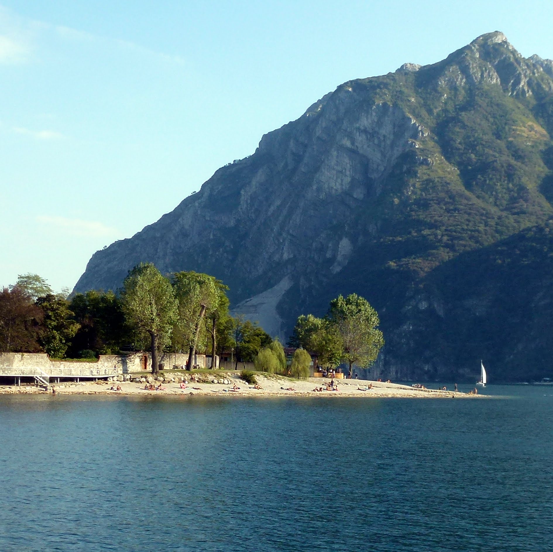 beach of Abbadia Lariana - Image 1