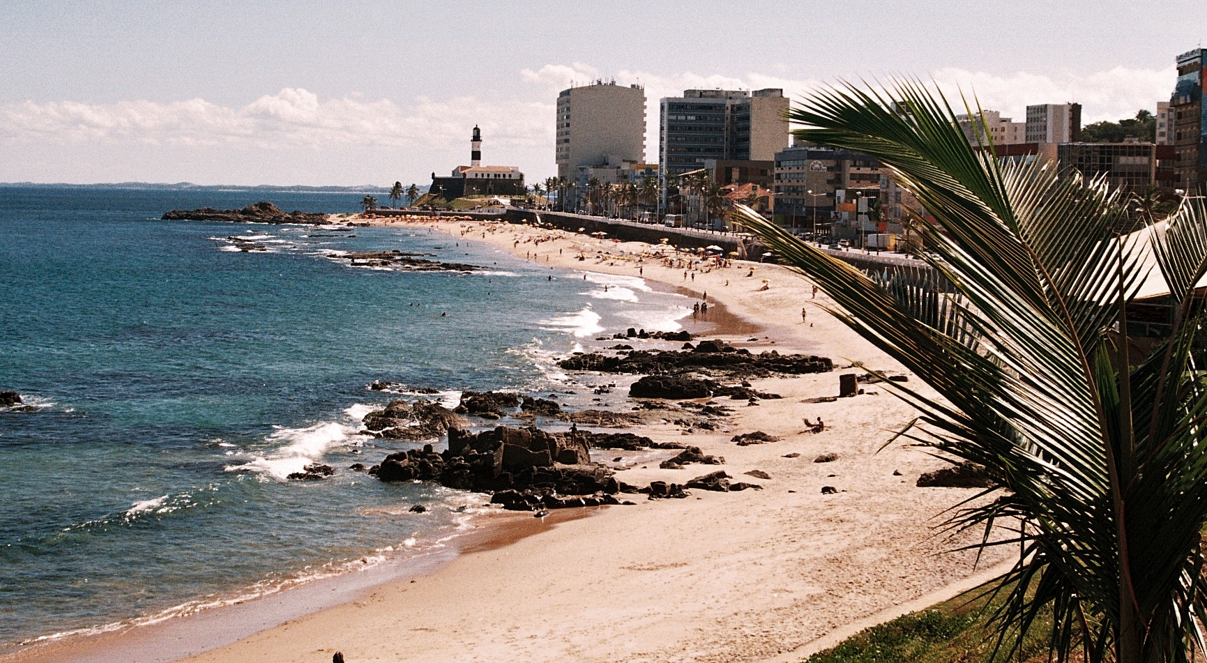 Farol da Barra Beach - Image 1