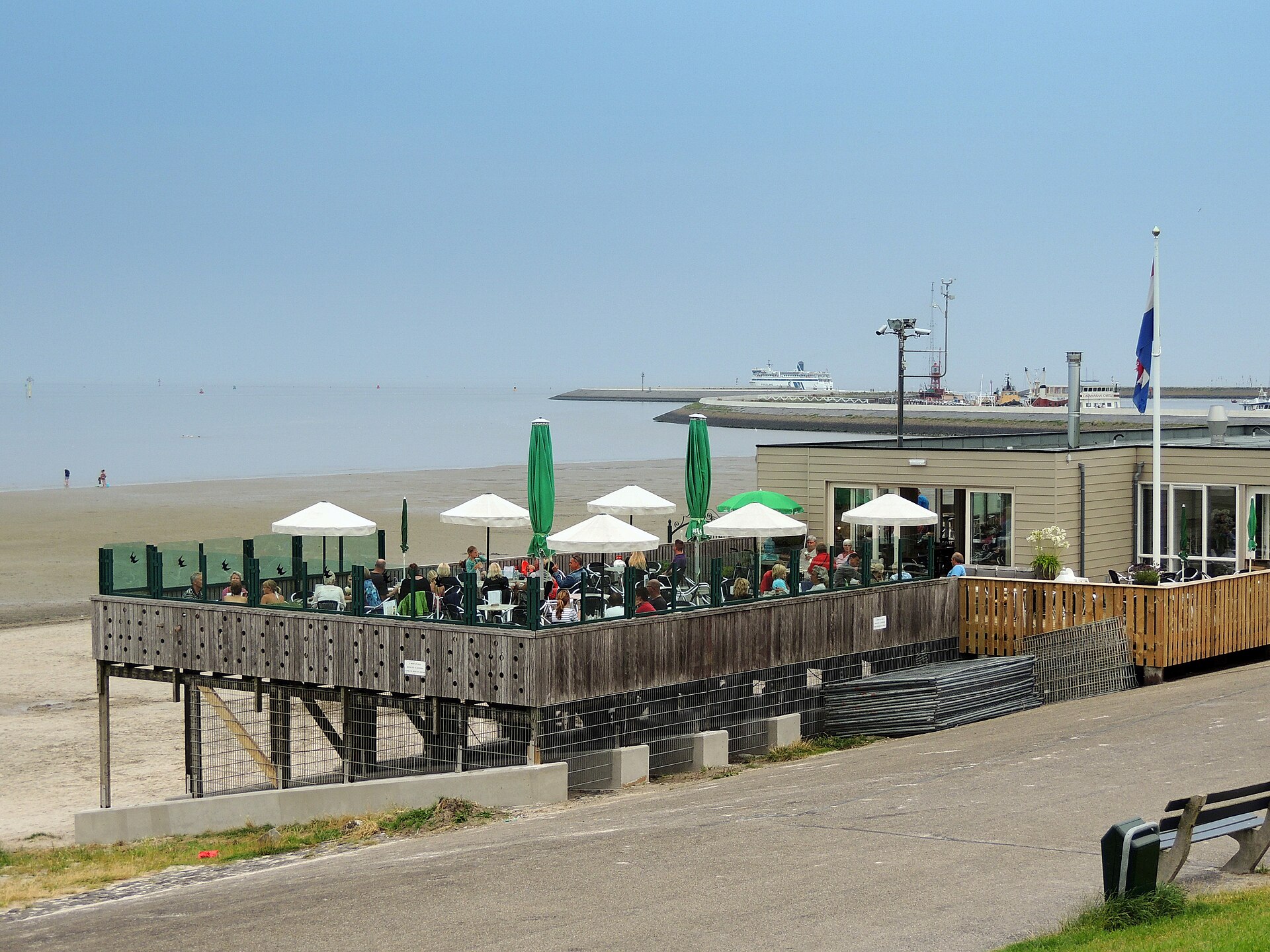 Harlingen beach - Image 1