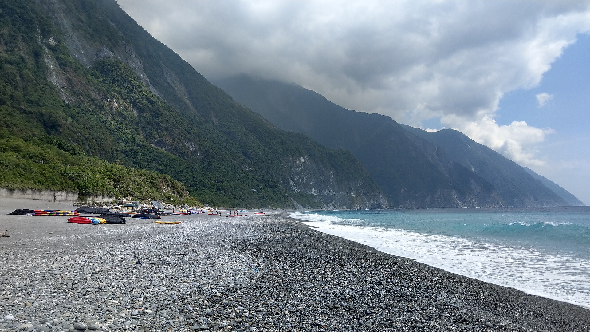 Chongde Beach - Image 1
