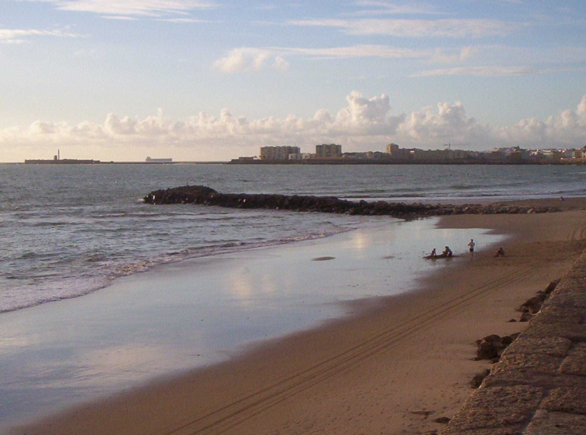 Playa de la Victoria - Image 1