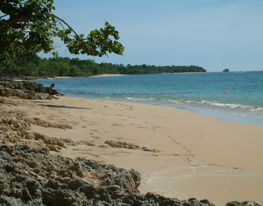 Font Hill Beach - Image 1
