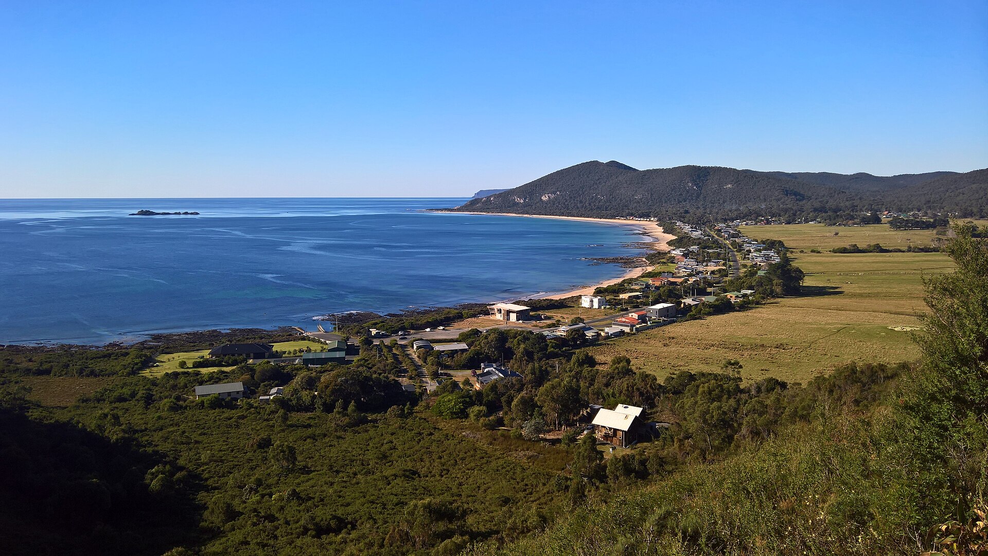 Sisters Beach - Image 1