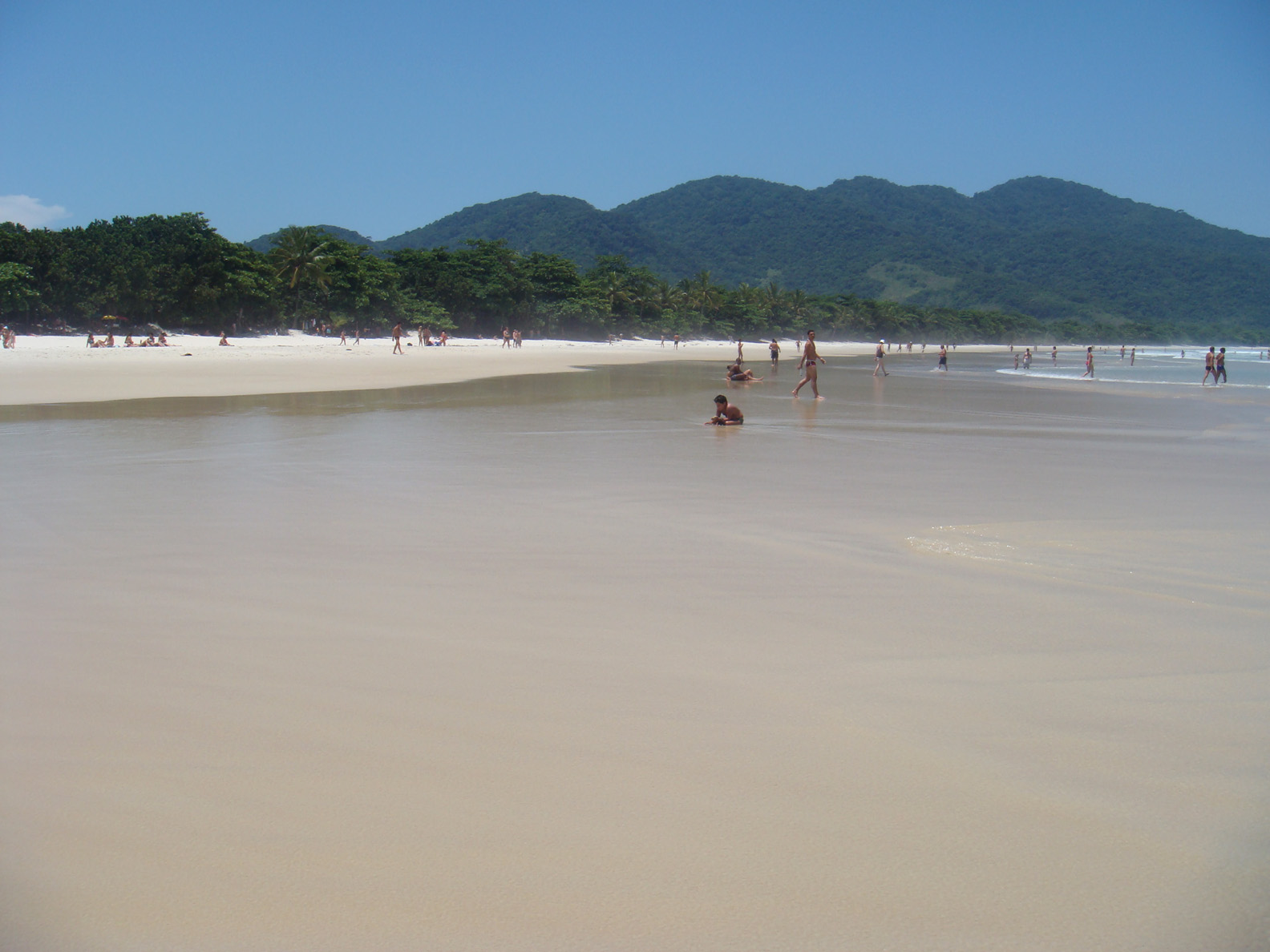 Praia de Lopes Mendes - Image 1