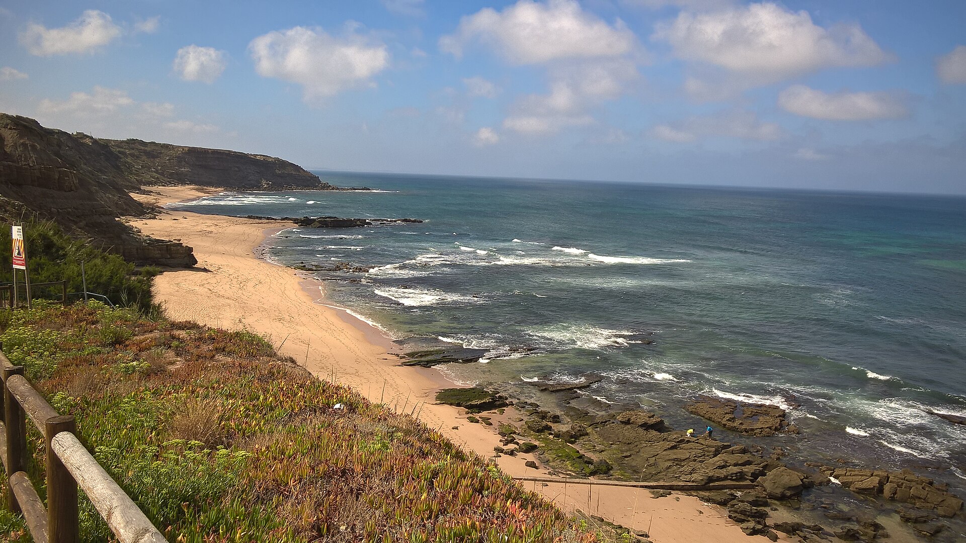 Praia dos Frades - Image 1