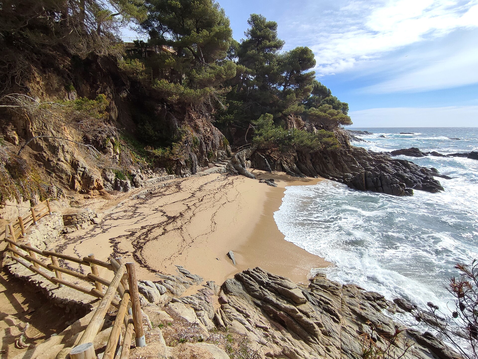 Cala dels Esculls - Image 1