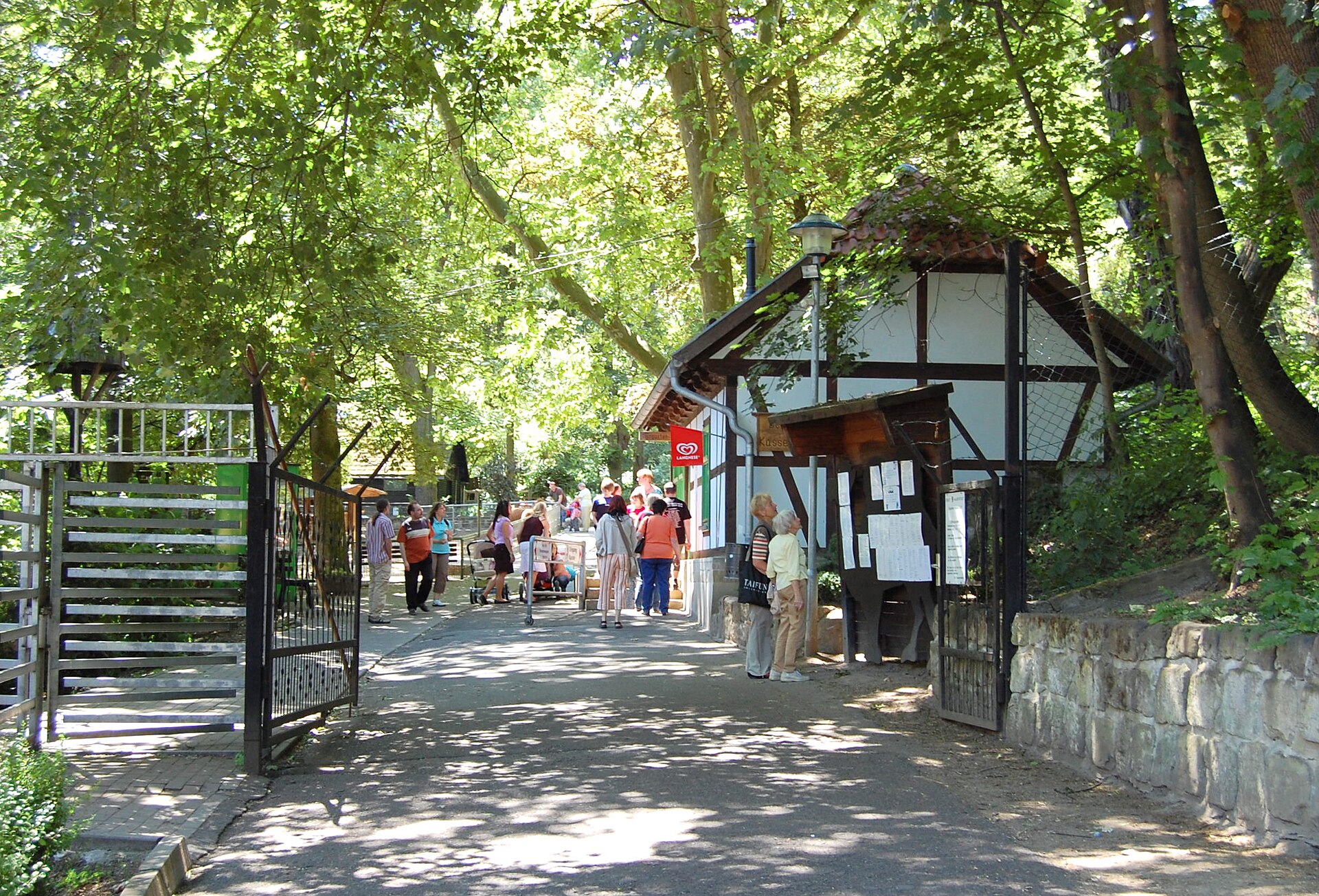 Tiergarten Halberstadt - Image 1