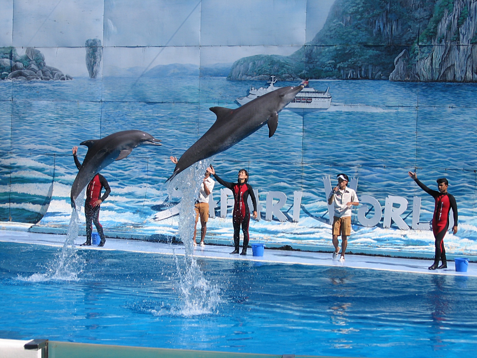 Safari World - Image 1